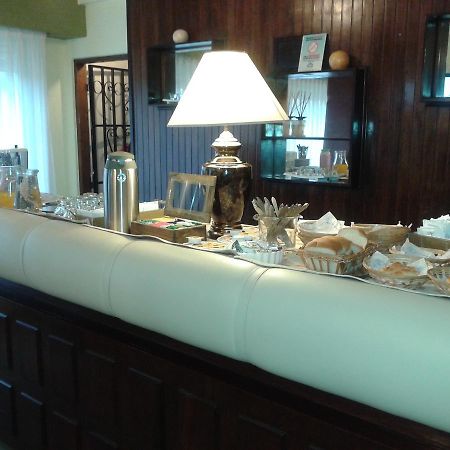 Iberia Hotel Olascoaga Neuquén Eksteriør bilde