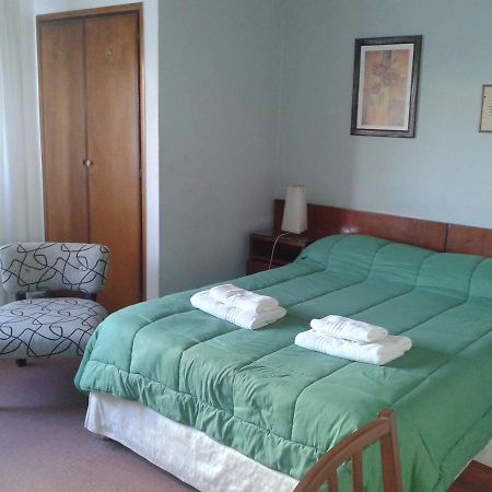 Iberia Hotel Olascoaga Neuquén Eksteriør bilde