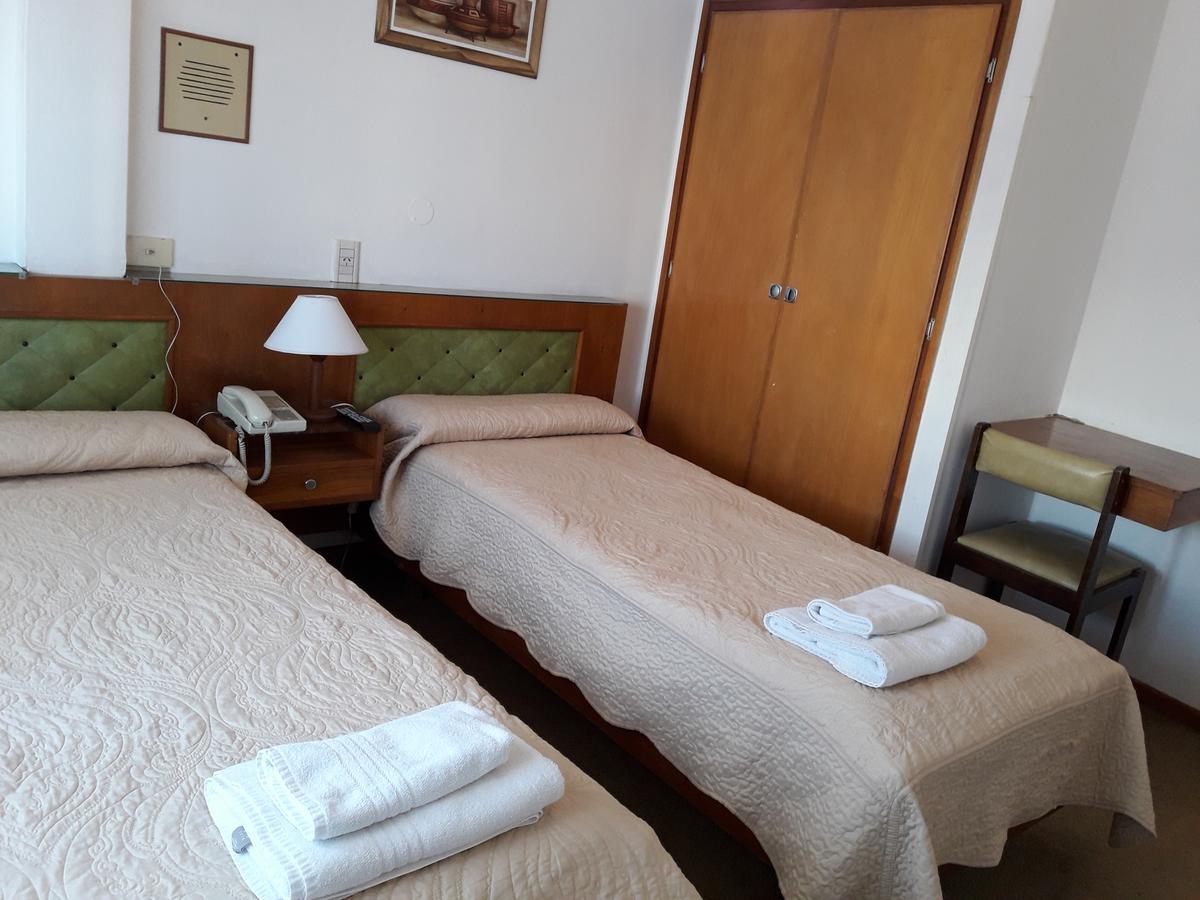 Iberia Hotel Olascoaga Neuquén Eksteriør bilde