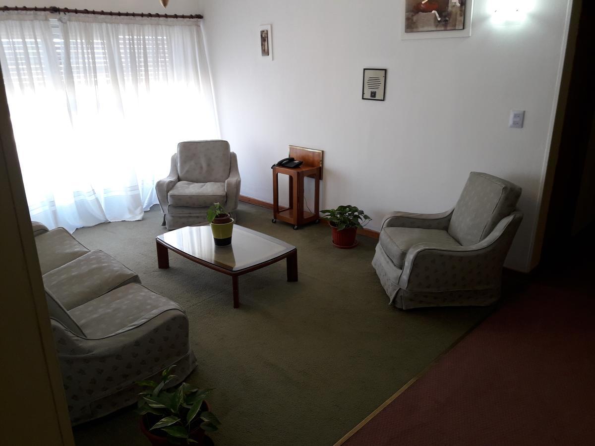 Iberia Hotel Olascoaga Neuquén Eksteriør bilde